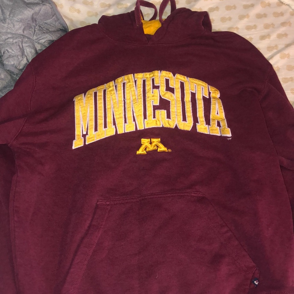Minnesota women’s sweatshirt